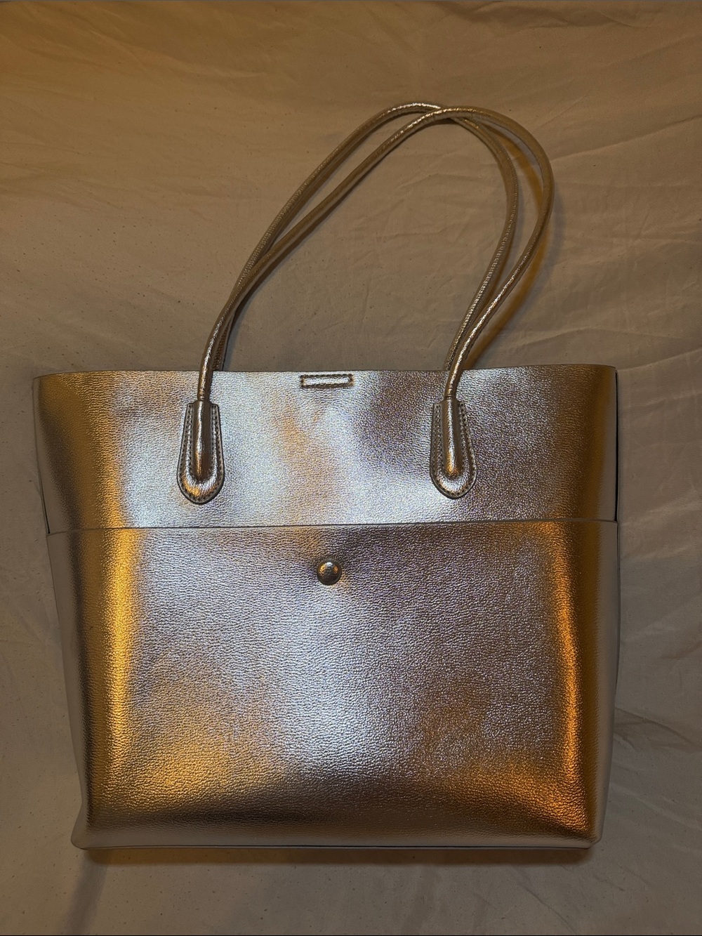 Metallic Silver Tote Handbag with Front Pocket